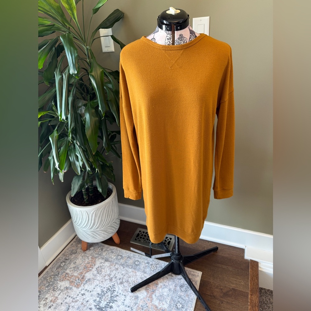 🔴2/$10 SALE🔴 Tresics Women’s Sweater Dress Size Medium